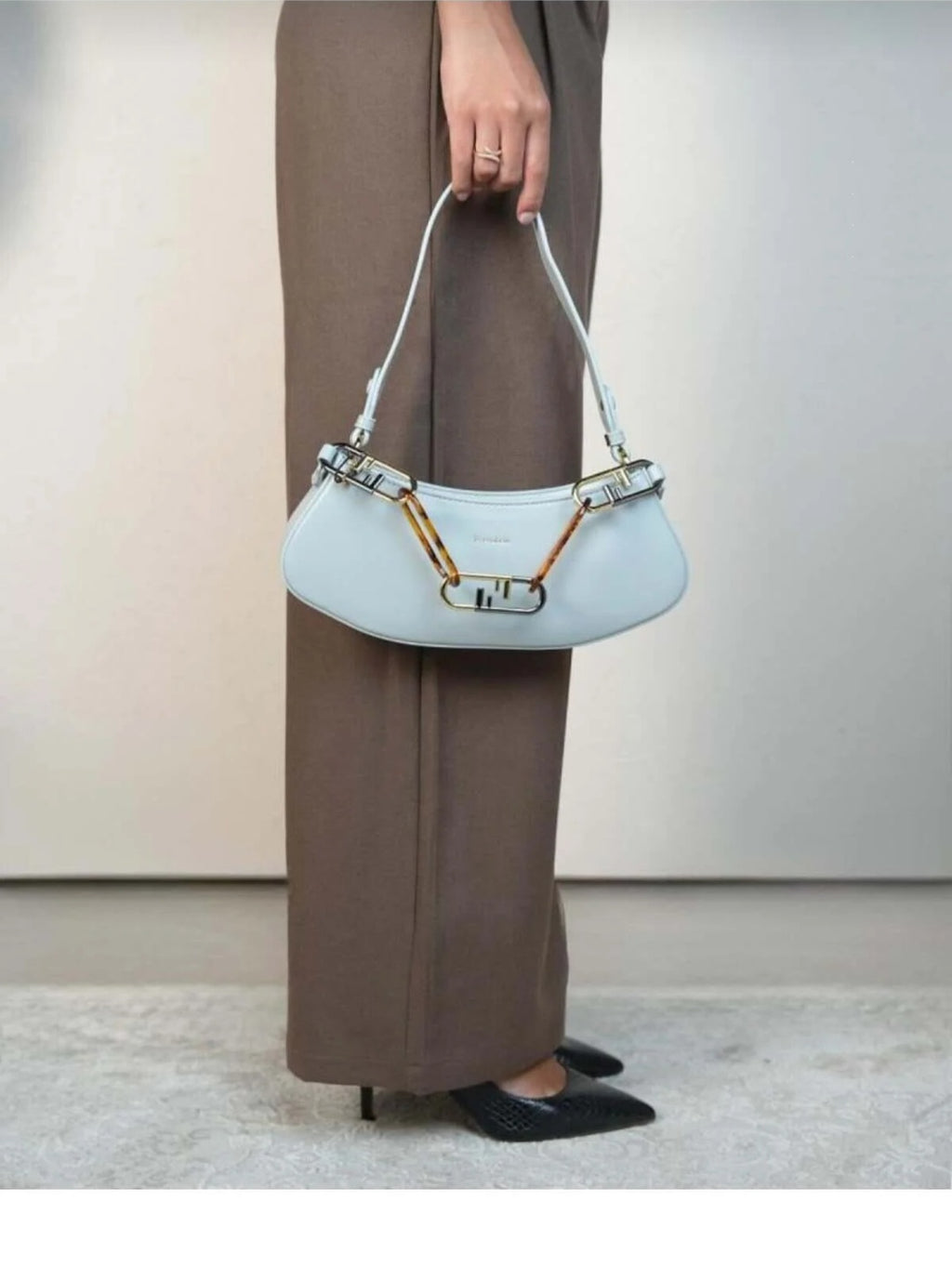 Arkaan Women's gray bag